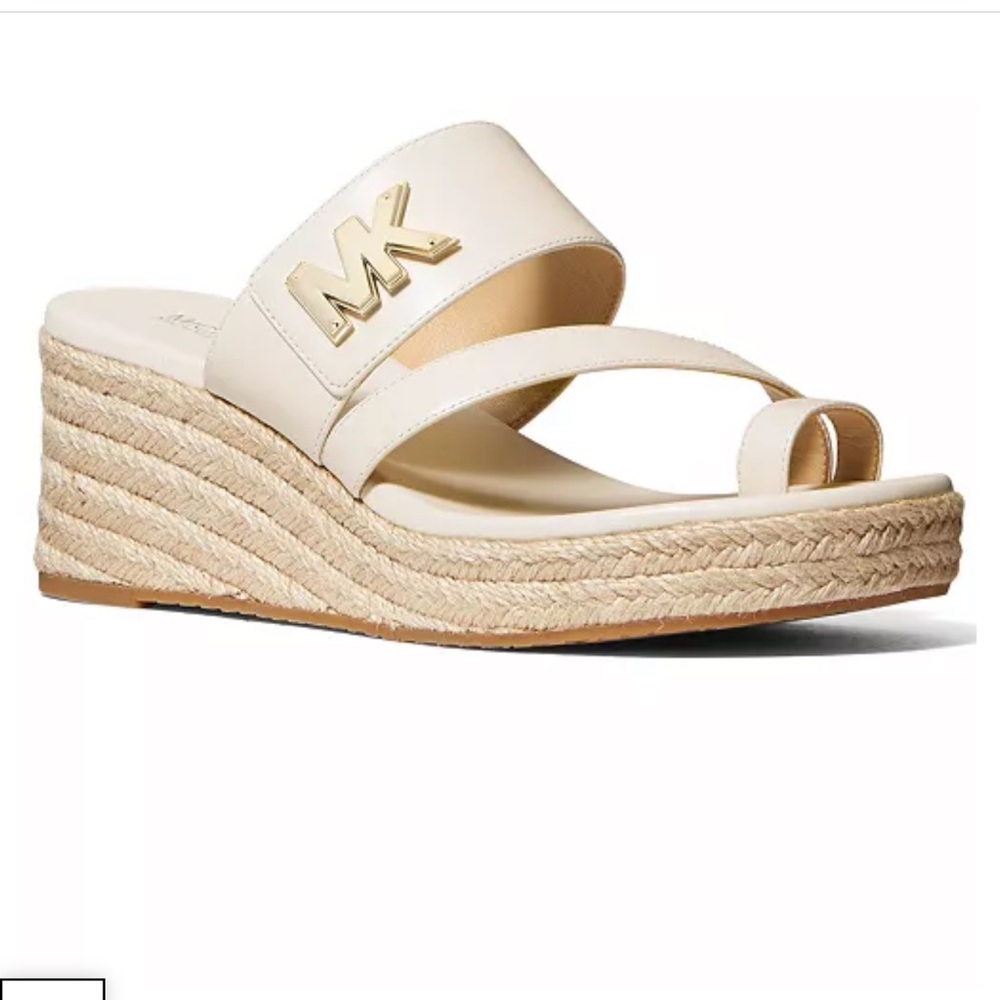 SOLD !!! Michael kors Sidney mid wedge